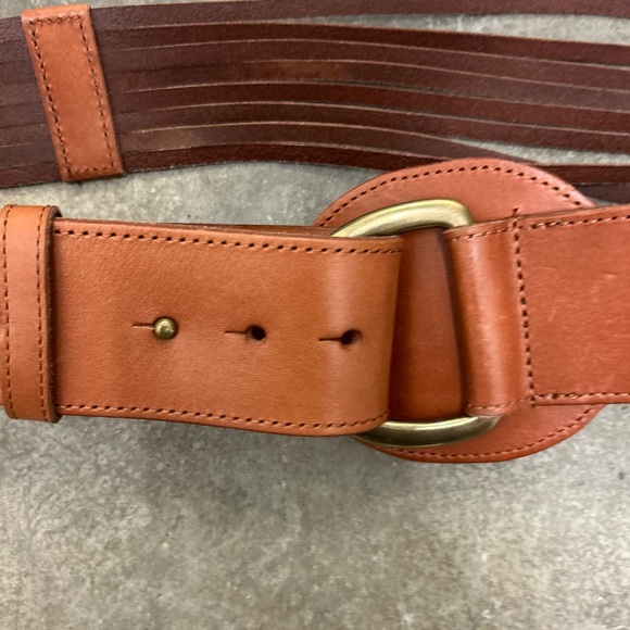 Banana Republic Multi-Strap Leather Waist Belt in Cognac Brown - Picture 2 of 5